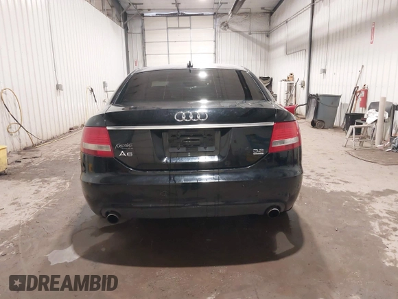 2005 Audi A6 with VIN WAUDG74F35N087226, listed as a IAAI auction lot 40581574 with 214,241 mi miles. Bid and sale history available at carsss.com. Image 17.