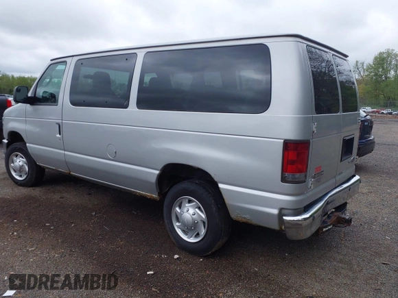 2011 Ford Econoline Passenger XL with VIN 1FBNE3BL0BDB03743, listed as a IAAI auction lot 42182175 with 155,569 mi miles. Bid and sale history available at carsss.com. Image 3.
