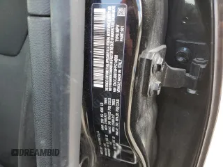 2015 Jeep Renegade Latitude z VIN ZACCJBBT9FPC14808, wystawiony jako Copart lot #55601015 z przebiegiem 176 621 mil mil oraz Szkoda całkowita • Salvage title. Historia ofert i sprzedaży dostępna na DreamBid. Obrazek 13.
