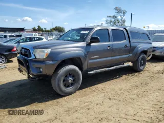 2012 Toyota Tacoma PreRunner with VIN 3TMKU4HN7CM031896, listed as a Copart auction lot 49358615 with 205,525 mi miles and Salvage Title. Bid and sale history available at DreamBid. Image 1.