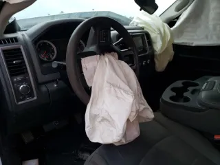 2014 Ram 2500 Tradesman с VIN 3C6UR5HL1EG231924, выставлен на аукционе Copart как лот 71610132 с пробегом Не указан миль и Списание • Salvage title. История ставок и продаж доступна на DreamBid. Изображение 8.
