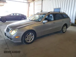 2019 Mercedes-Benz E 320 z VIN WDBUH65J74A414292, wystawiony jako Copart lot #60684575 z przebiegiem 26 688 mil mil oraz Czysty tytuł • Clean title. Historia ofert i sprzedaży dostępna na DreamBid. Obrazek 1.