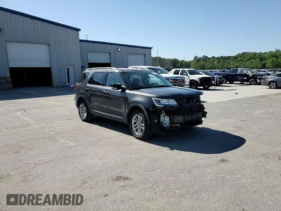 2017 Ford Explorer XLT with VIN 1FM5K7DH1HGE33589, listed as a Copart auction lot 52489785 with 84,577 mi miles and Salvage Title. Bid and sale history available at DreamBid. Image 16.