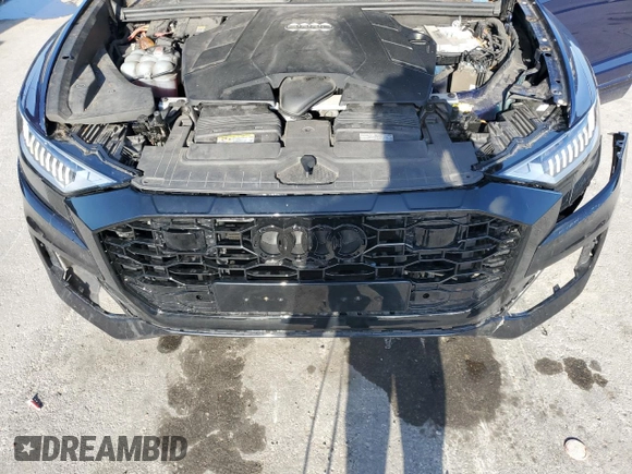 2021 Audi Q8 Premium Plus z VIN WA1EVAF17MD040579, wystawiony jako Copart lot #51805705 z przebiegiem 32 901 mil mil oraz Tytuł czysty. Historia ofert i sprzedaży dostępna na DreamBid. Obrazek 12.
