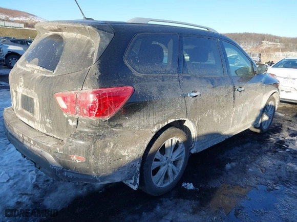 2018 Nissan Pathfinder SV with VIN 5N1DR2MM4JC670016, listed as a IAAI auction lot 41394190 with 143,705 mi miles. Bid and sale history available at carsss.com. Image 4.