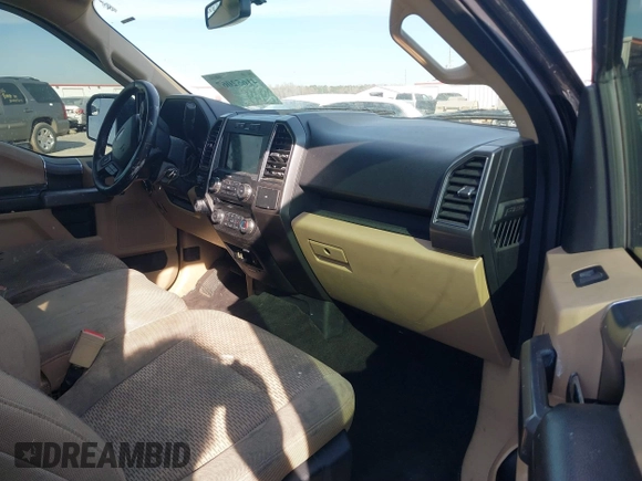 2018 Ford F-150 XL with VIN 1FTEW1E59JFB63307, listed as a IAAI auction lot 41652067 with 174,097 mi miles. Bid and sale history available at carsss.com. Image 5.
