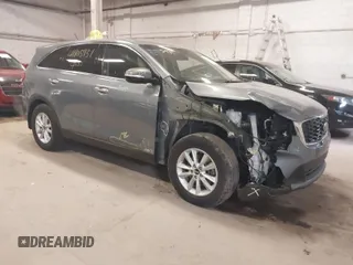 2020 Kia Sorento LX with VIN 5XYPGDA36LG639752, listed as a IAAI auction lot 41805931 with 64,402 mi miles. Bid and sale history available at carsss.com. Image 1.