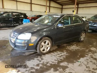 2009 Volkswagen Jetta Sedan SE with VIN 3VWRM71K19M149349, listed as a Copart auction lot 43716435 with 113,558 mi miles and Salvage Title. Bid and sale history available at carsss.com. Image 1.