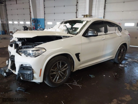 2019 BMW X4 xDrive30i with VIN 5UXUJ3C56KLG56553, listed as a IAAI auction lot 41365333 with 77,727 mi miles. Bid and sale history available at carsss.com. Image 2.