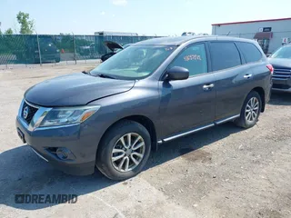 2014 Nissan Pathfinder S with VIN 5N1AR2MM3EC723572, listed as a IAAI auction lot 42657522 with 138,328 mi miles and . Bid and sale history available at DreamBid. Image 2.