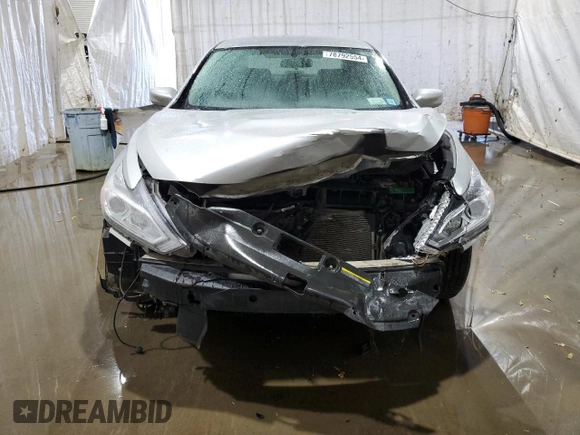 2018 Nissan Altima SV with VIN 1N4AL3AP2JC110062, listed as a Copart auction lot 78792554 with 204,217 mi miles and Salvage Title. Bid and sale history available at DreamBid. Image 5.