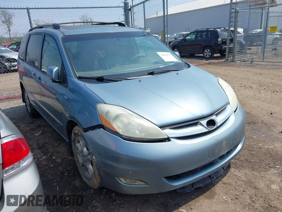 2006 Toyota Sienna XLE with VIN 5TDZA22C46S470450, listed as a IAAI auction lot 42034110 with 277,119 mi miles. Bid and sale history available at carsss.com. Image 1.