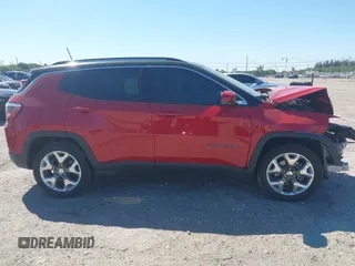2021 Jeep Compass Limited with VIN 3C4NJCCB0MT577265, listed as a IAAI auction lot 41767947 with 32,304 mi miles. Bid and sale history available at carsss.com. Image 14.