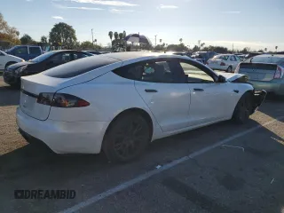 2022 Tesla Model S with VIN 5YJSA1E59NF469984, listed as a Copart auction lot 38543354 with Not provided miles and . Bid and sale history available at DreamBid. Image 3.