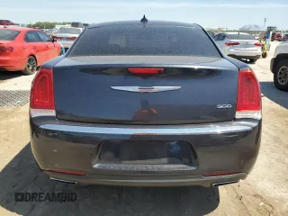 2016 Chrysler 300 Anniversary Edition z VIN 2C3CCAAG5GH269885, wystawiony jako Copart lot #58233085 z przebiegiem 108 570 mil mil oraz Szkoda całkowita • Salvage title. Historia ofert i sprzedaży dostępna na DreamBid. Obrazek 6.