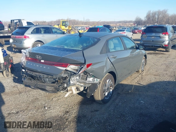2024 Hyundai Elantra SEL with VIN KMHLM4DG4RU809745, listed as a IAAI auction lot 41768864 with 4,345 mi miles. Bid and sale history available at carsss.com. Image 4.