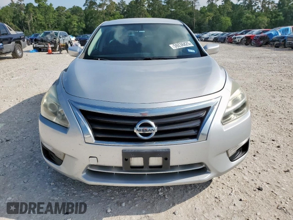 2015 Nissan Altima 2.5 with VIN 1N4AL3AP1FN353700, listed as a Copart auction lot 59236825 with 133,111 mi miles and Salvage title. Bid and sale history available at DreamBid. Image 5.