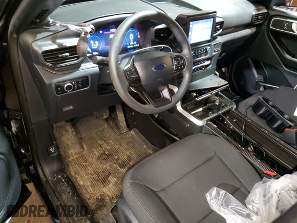 2025 Ford Explorer с VIN 1FM5K8AC3SGA56253, выставлен на аукционе Copart как лот 63577665 с пробегом 6 803 миль миль и Списание • Salvage title. История ставок и продаж доступна на DreamBid. Изображение 8.
