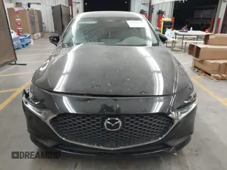 2024 Mazda 3 S Select Sport z VIN 3MZBPABMXRM432614, wystawiony jako IAAI lot #41654313 z przebiegiem Nie podano mil oraz . Historia ofert i sprzedaży dostępna na DreamBid. Obrazek 11.