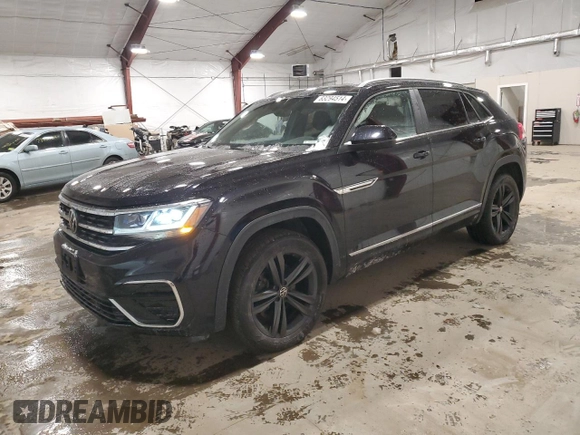2021 Volkswagen Atlas SE with VIN 1V2RE2CA3MC202973, listed as a Copart auction lot 83294514 with 21,508 mi miles and Salvage title. Bid and sale history available at DreamBid. Image 1.