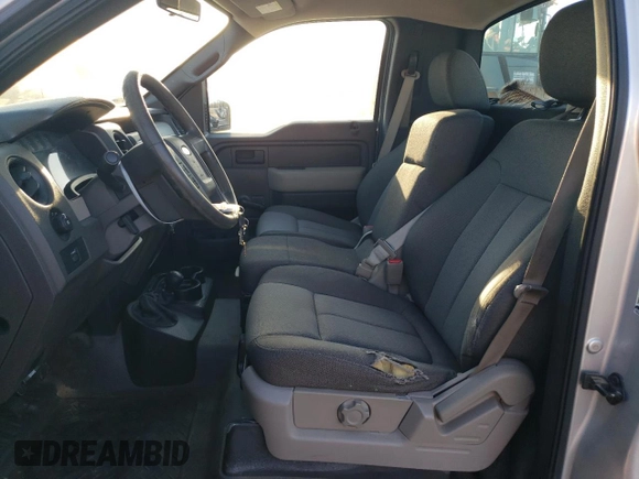 2009 Ford F-150 XL с VIN 1FTRF14W49KB73189, выставлен на аукционе Copart как лот 83101434 с пробегом 159 639 миль миль и Списание • Salvage title. История ставок и продаж доступна на DreamBid. Изображение 7.