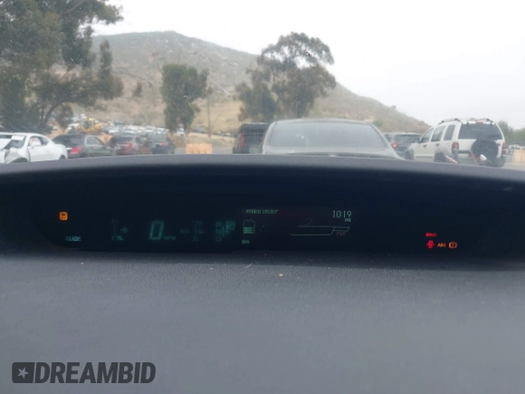 2015 Toyota Prius Four with VIN JTDKN3DU7F0426088, listed as a IAAI auction lot 42157924 with 109,746 mi miles and . Bid and sale history available at DreamBid. Image 7.