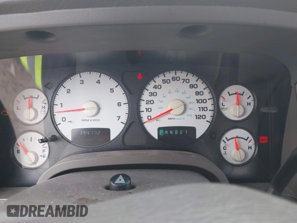 2002 Dodge 1500 with VIN 3D3HU18N32G178357, listed as a IAAI auction lot 42142759 with 194,772 mi miles. Bid and sale history available at carsss.com. Image 7.