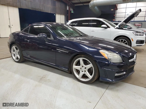 2014 Mercedes-Benz SLK-Class SLK 350 with VIN WDDPK5HA9EF076622, listed as a Copart auction lot 83435994 with 110,473 mi miles and Clean Title. Bid and sale history available at carsss.com. Image 4.
