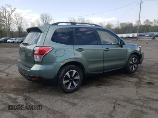 2017 Subaru Forester Premium with VIN JF2SJAEC4HH577563, listed as a Copart auction lot 50192023 with 189,565 mi miles. Bid and sale history available at carsss.com. Image 3.