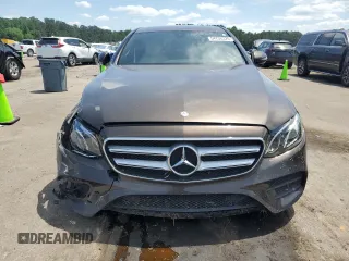 2017 Mercedes-Benz E 300 Luxury with VIN WDDZF4JB0HA108711, listed as a Copart auction lot 54736325 with 79,932 mi miles and Salvage title. Bid and sale history available at DreamBid. Image 5.