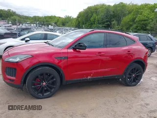 2018 Jaguar E-Pace SE z VIN SADFP2FX1J1Z16885, wystawiony jako IAAI lot #42293911 z przebiegiem 87 028 mil mil oraz . Historia ofert i sprzedaży dostępna na DreamBid. Obrazek 14.