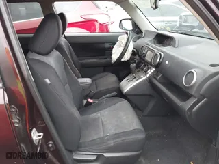 2012 Scion xB with VIN JTLZE4FEXCJ016728, listed as a IAAI auction lot 41952309 with 259,602 mi miles. Bid and sale history available at carsss.com. Image 5.