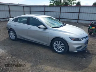2018 Chevrolet Malibu LT z VIN 1G1ZD5STXJF238154, wystawiony jako IAAI lot #42207365 z przebiegiem 141 113 mil mil oraz . Historia ofert i sprzedaży dostępna na DreamBid. Obrazek 1.