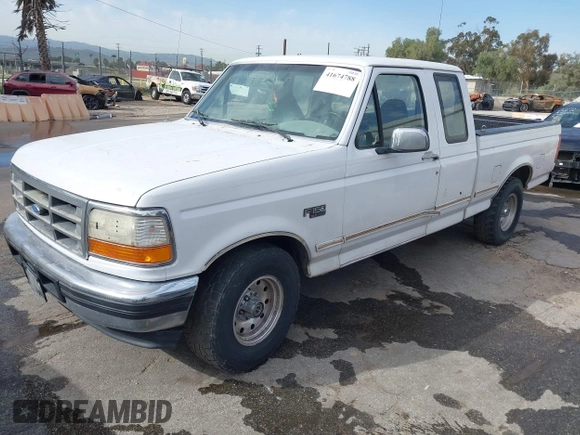 1996 Ford F-150 with VIN 1FTEX15H9TKA56551, listed as a IAAI auction lot 41674788 with 314,443 mi miles. Bid and sale history available at carsss.com. Image 2.