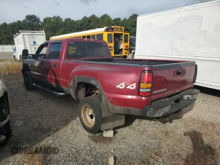 2005 Chevrolet Silverado 3500 DRW LT with VIN 1GCJK33285F867826, listed as a Copart auction lot 71030754 with 291,338 mi miles and Salvage Title. Bid and sale history available at carsss.com. Image 2.