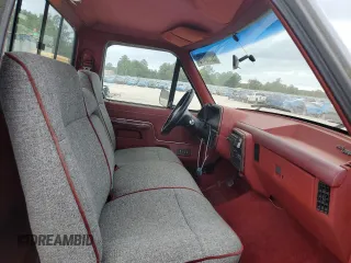 1990 Ford F-150 z VIN 1FTDF15N7LNB38801, wystawiony jako Copart lot #59738475 z przebiegiem 273 718 mil mil oraz Czysty tytuł • Clean title. Historia ofert i sprzedaży dostępna na DreamBid. Obrazek 10.