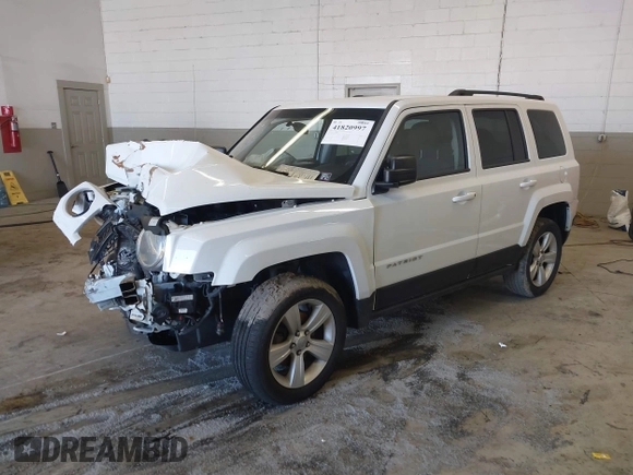 2015 Jeep Patriot High Altitude with VIN 1C4NJRFB6FD333031, listed as a IAAI auction lot 41820997 with 134,847 mi miles and . Bid and sale history available at carsss.com. Image 18.