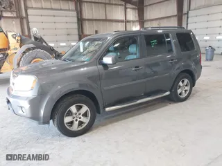 2011 Honda Pilot EX-L with VIN 5FNYF4H58BB095971, listed as a IAAI auction lot 41716033 with 70,820 mi miles. Bid and sale history available at carsss.com. Image 19.
