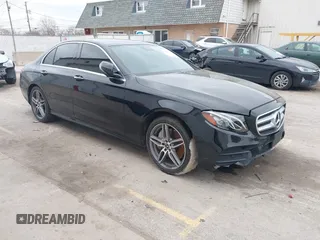 2018 Mercedes-Benz E-Class E 300 with VIN WDDZF4KB3JA476871, listed as a IAAI auction lot 41486444 with 65,396 mi miles. Bid and sale history available at carsss.com. Image 1.