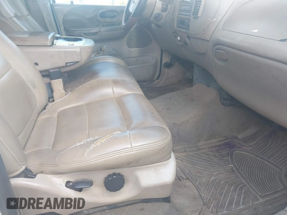 2002 Ford F-150 XLT with VIN 1FTRW08L02KA10457, listed as a IAAI auction lot 41704625 with 151,072 mi miles. Bid and sale history available at carsss.com. Image 5.