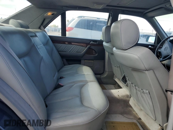 1995 Mercedes-Benz S with VIN WDBGA43E8SA217771, listed as a Copart auction lot 44983005 with 135,902 mi miles and Clean Title. Bid and sale history available at DreamBid. Image 10.