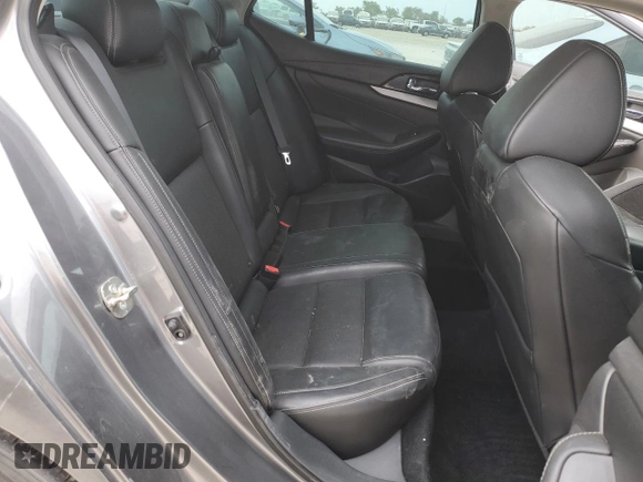 2018 Nissan Maxima S z VIN 1N4AA6AP4JC397542, wystawiony jako Copart lot #53796505 z przebiegiem 84 889 mil mil oraz Szkoda całkowita • Salvage title. Historia ofert i sprzedaży dostępna na DreamBid. Obrazek 10.