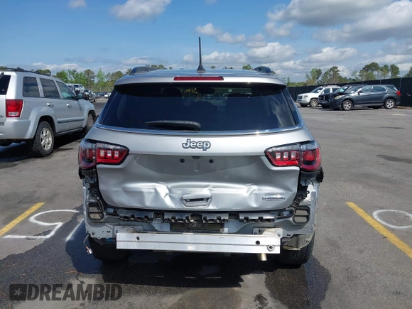 2022 Jeep Compass Latitude with VIN 3C4NJCBB3NT188428, listed as a IAAI auction lot 41930096 with 37,085 mi miles and . Bid and sale history available at DreamBid. Image 16.