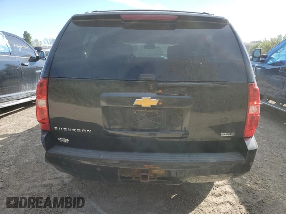 2012 Chevrolet Suburban LS with VIN 1GNSKHE71CR218298, listed as a Copart auction lot 72367724 with 207,970 mi miles and Clean Title. Bid and sale history available at carsss.com. Image 6.