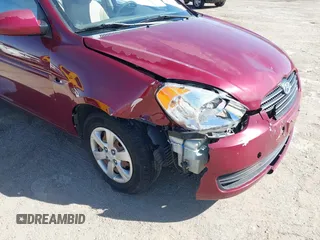 2009 Hyundai Accent Auto GLS with VIN KMHCN46C79U367311, listed as a IAAI auction lot 41861834 with 165,937 mi miles. Bid and sale history available at carsss.com. Image 6.