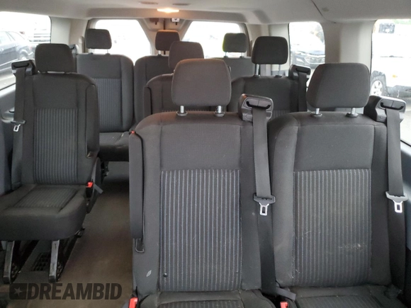 2018 Ford Transit Passenger XL z VIN 1FMZK1ZM3JKA12688, wystawiony jako Copart lot #60635335 z przebiegiem 121 509 mil mil oraz Szkoda całkowita • Salvage title. Historia ofert i sprzedaży dostępna na DreamBid. Obrazek 10.