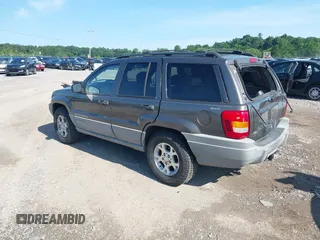 2000 Jeep Grand Cherokee Laredo с VIN 1J4GW48N4YC405075, выставлен на аукционе IAAI как лот 42600328 с пробегом 129 871 миль миль и . История ставок и продаж доступна на DreamBid. Изображение 3.