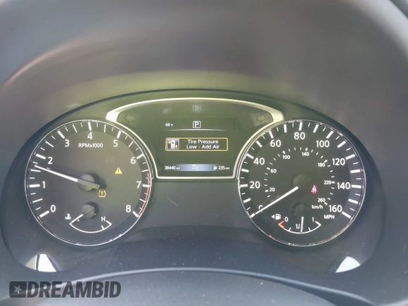 2018 Nissan Altima 2.5 SR with VIN 1N4AL3AP7JC475451, listed as a IAAI auction lot 41814760 with 38,440 mi miles. Bid and sale history available at carsss.com. Image 7.