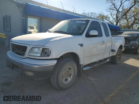 1999 Ford F-150 XL с VIN 1FTRX08L3XKB18916, выставлен на аукционе Copart как лот 81892064 с пробегом 175 280 миль миль и Списание • Salvage title. История ставок и продаж доступна на DreamBid. Изображение 1.