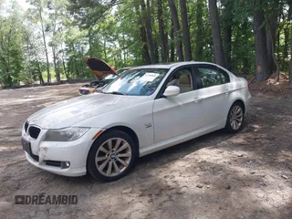 2011 BMW 3 Series 328i xDrive with VIN WBAPK5C50BA655878, listed as a IAAI auction lot 42780068 with 95,950 mi miles and . Bid and sale history available at DreamBid. Image 2.